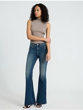 Express 70s flare mid rise flexx hyper stretch Sz M